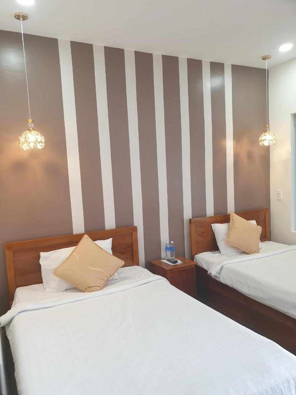 Khach San Quoc Te Hotel Cà Mau Exterior photo